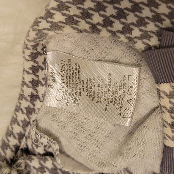 Calvin Klein Houndstooth Pleated Shirt - 6-9 Mos. - Picture 7 of 8
